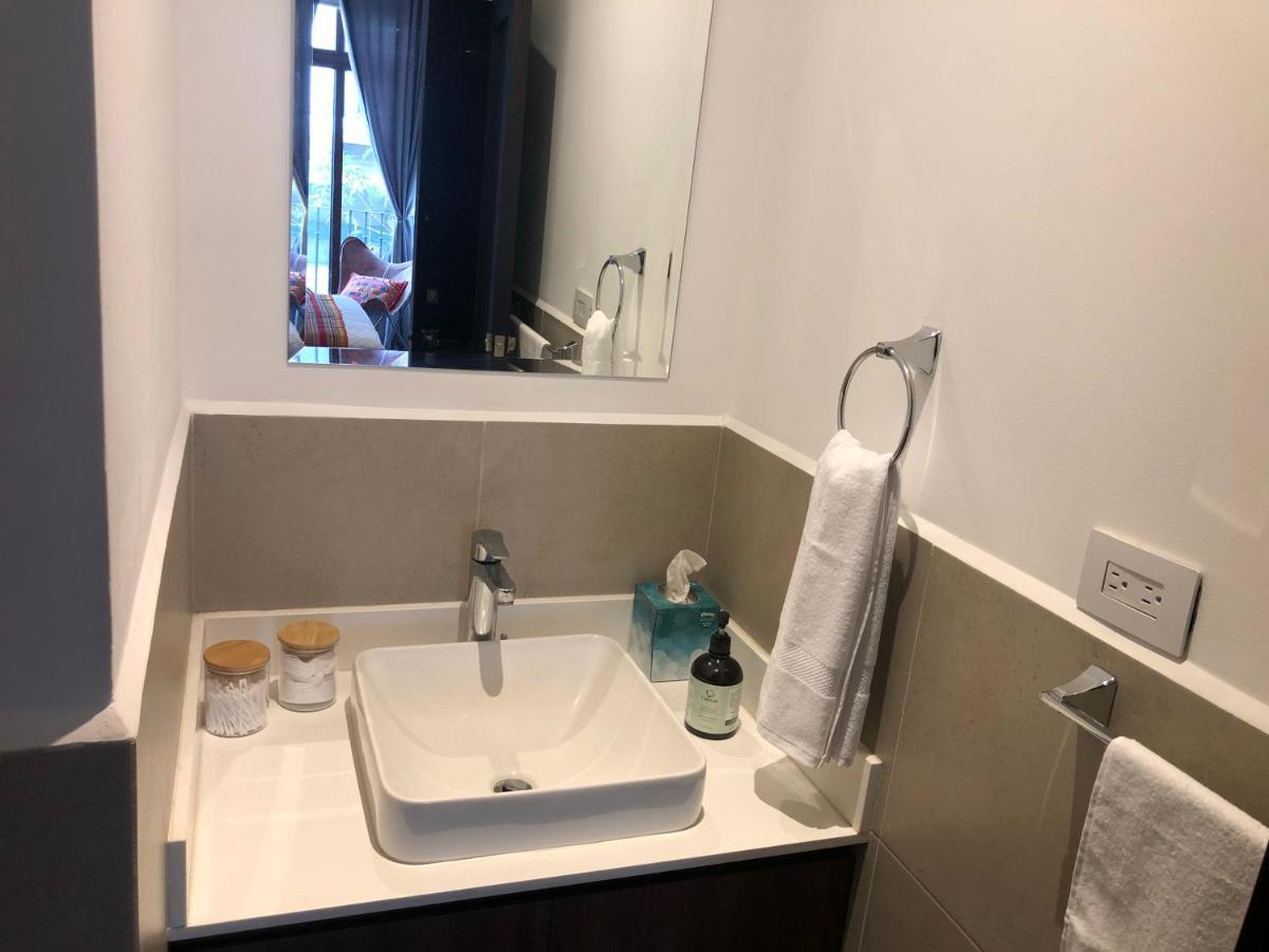 L1B 202 - Boutique Apartamento En Cayala Para 4 Huespedes Ciudad Guatemala Eksteriør billede